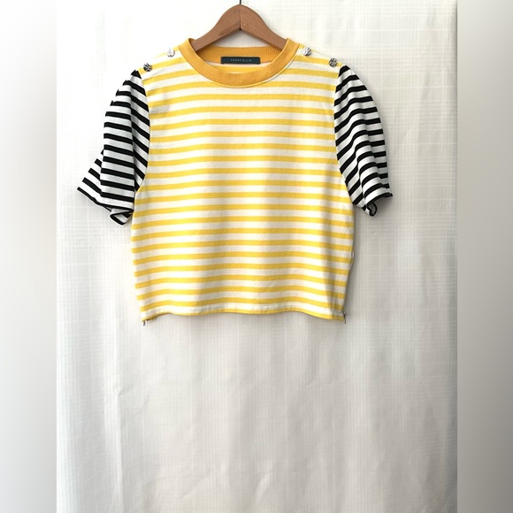 Perry Ellis Tops - Perry Ellis Yellow and White Striped Top